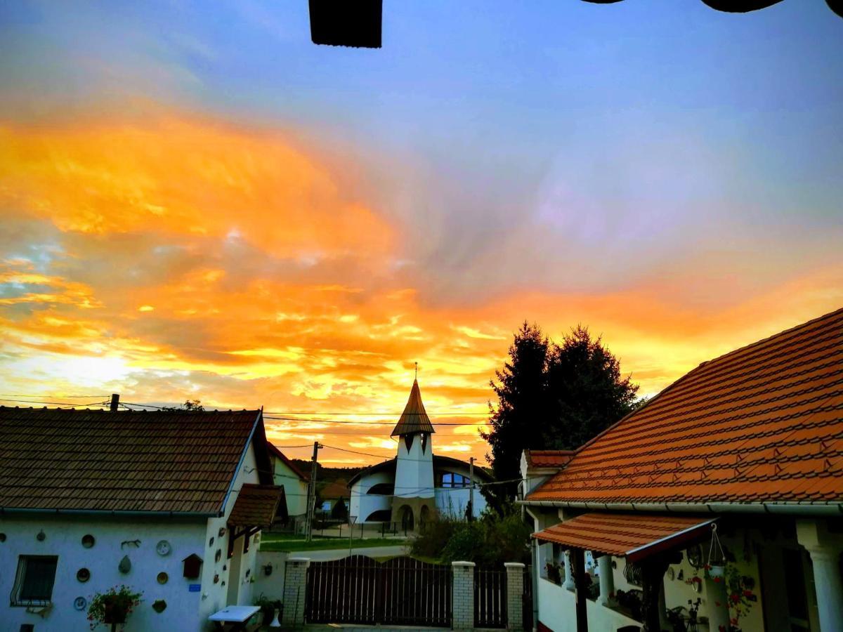 Harmony Vendégház Egerszalók Exterior foto
