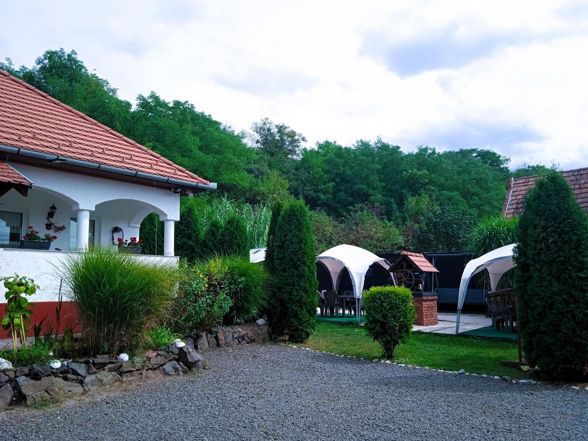 Harmony Vendégház Egerszalók Exterior foto