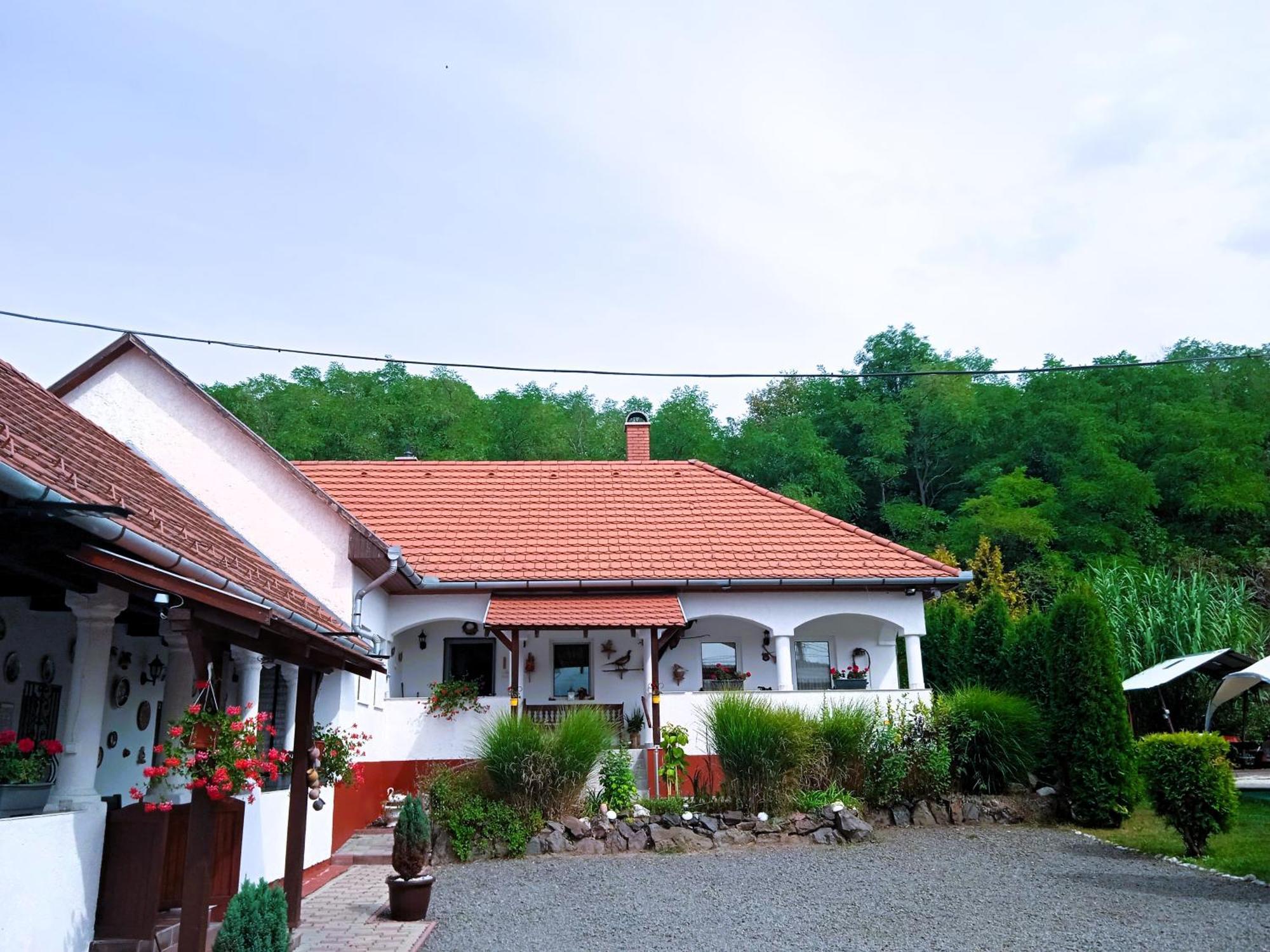 Harmony Vendégház Egerszalók Exterior foto