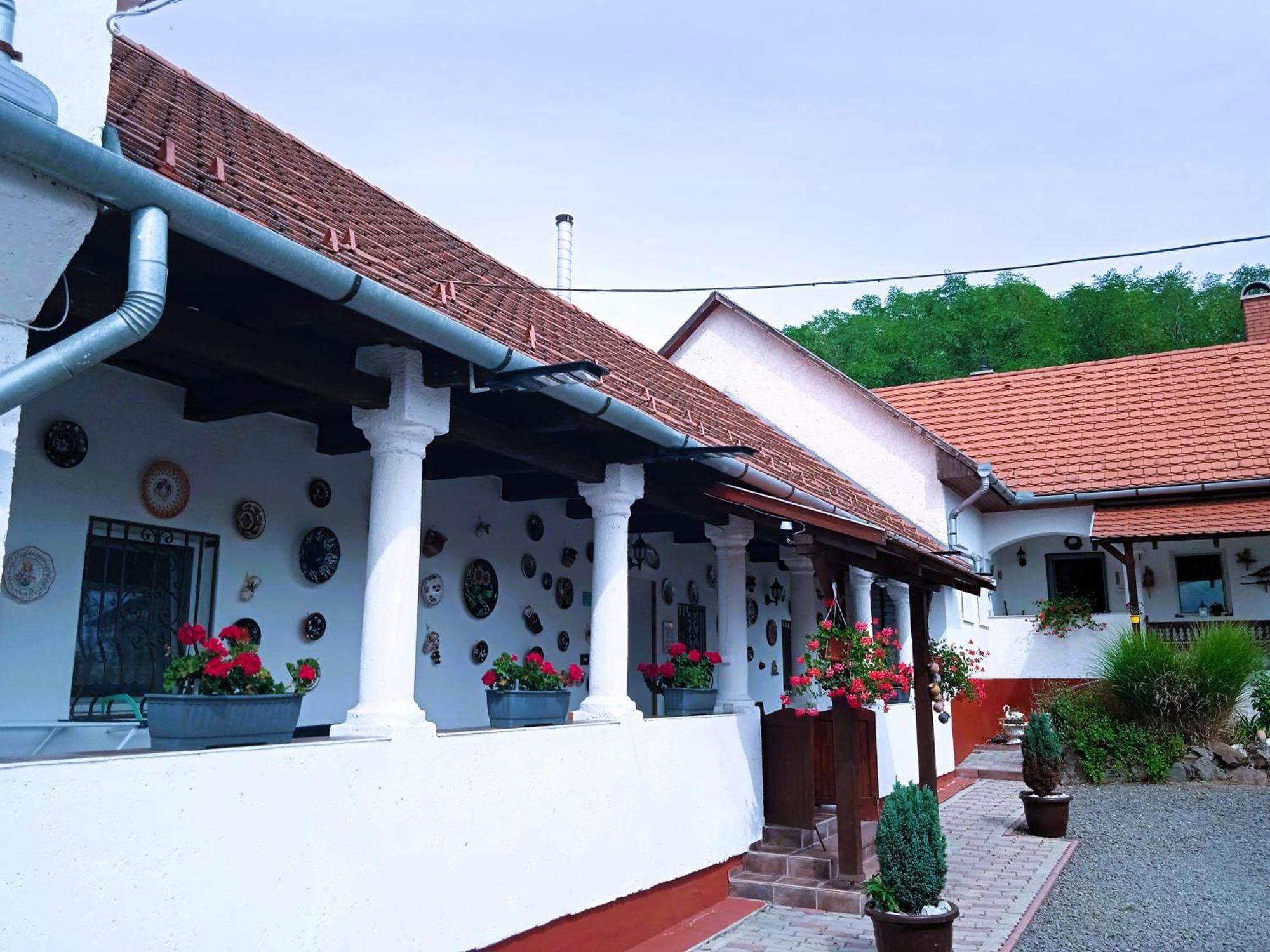 Harmony Vendégház Egerszalók Exterior foto